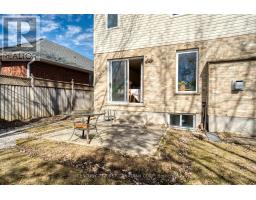 89 MCTAGGART COURT - 40