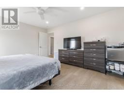 68 ROSINA LANE - 24