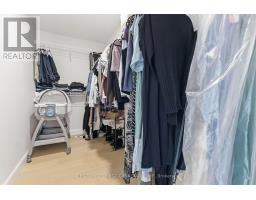 68 ROSINA LANE - 25
