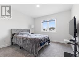 68 ROSINA LANE - 33