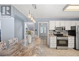 219 DUNDAS STREET W - 11