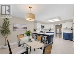 28 - 40 QUINELLA DRIVE - 8