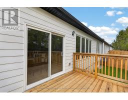 54 MOONLIGHT COURT - 26