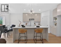 54 MOONLIGHT COURT - 5