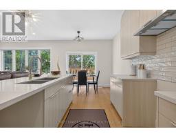 54 MOONLIGHT COURT - 7