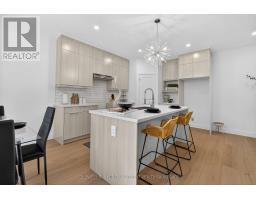 54 MOONLIGHT COURT - 9