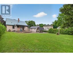 11 MAPLE STREET E - 36