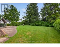 11 MAPLE STREET E - 39