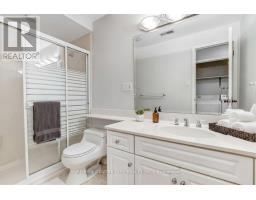 11 - 125 ELM STREET - 18