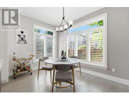3 - 2290 TORREY PINES WAY - 28
