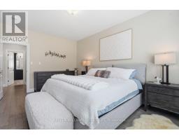 3 - 2290 TORREY PINES WAY - 30
