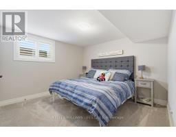 3 - 2290 TORREY PINES WAY - 47