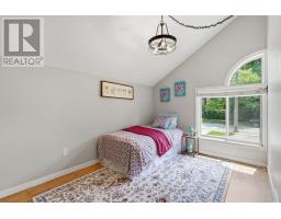 46 CLIFTONVALE AVENUE - 29