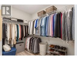 22 TALBOT GROVE LANE - 25