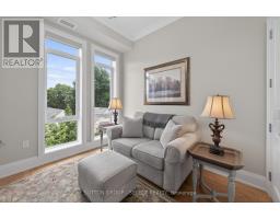 305 - 162 WORTLEY ROAD - 44