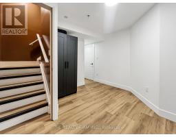 1742 APPLEROCK AVENUE - 35