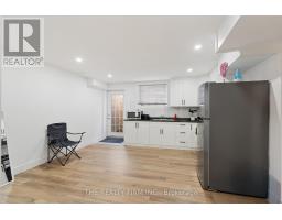 1742 APPLEROCK AVENUE - 38