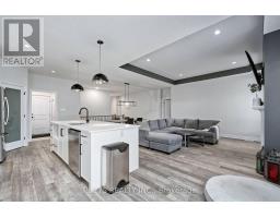 10 - 2022 UPPERPOINT BOULEVARD - 15