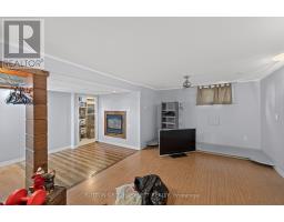 1470 PERTH AVENUE - 27