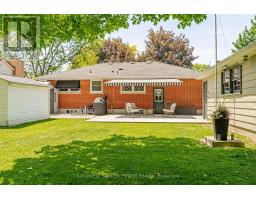 468 JELLICOE CRESCENT - 35