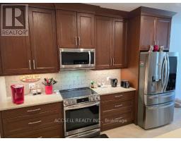 750 ST. CLAIR PARKWAY - 10