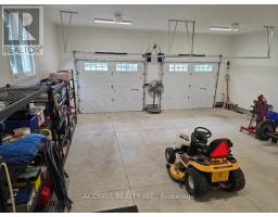 750 ST. CLAIR PARKWAY - 13