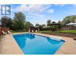 210 HILL STREET - 34