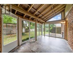 42 QUEEN MARY CRESCENT - 20