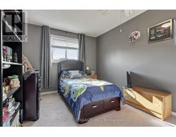 5 BONAPARTE LANE - 26