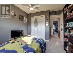 5 BONAPARTE LANE - 27