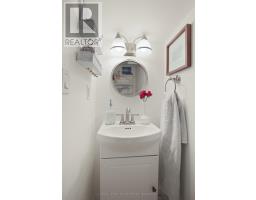 127 THORNTON AVENUE - 34