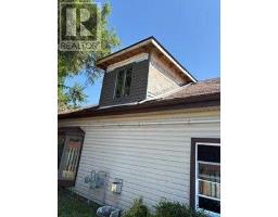 1136 BRYDGES STREET - 11