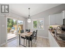 39 - 620 THISTLEWOOD DRIVE - 12