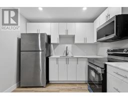 3475 BRUSHLAND CRESCENT - 44