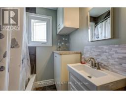 17 OAK STREET - 23
