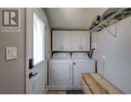 17 OAK STREET - 27