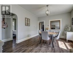 17 OAK STREET - 7