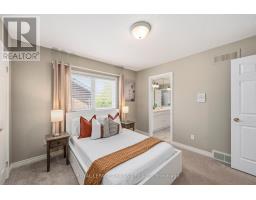 56 GLENRIDGE CRESCENT - 29