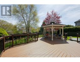 56 GLENRIDGE CRESCENT - 44