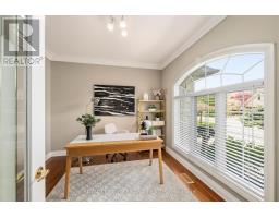 56 GLENRIDGE CRESCENT - 8