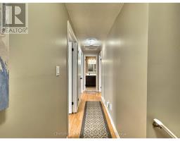 159 WALMER GARDENS - 16