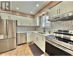 159 WALMER GARDENS - 6