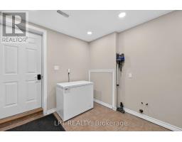 7806 ALFRED CRESCENT - 35
