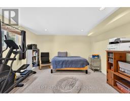 7806 ALFRED CRESCENT - 38