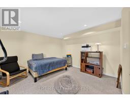 7806 ALFRED CRESCENT - 40
