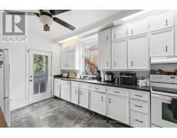 95 MYRTLE STREET N - 10