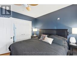 95 MYRTLE STREET N - 17