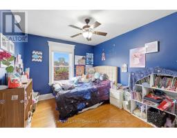 95 MYRTLE STREET N - 23