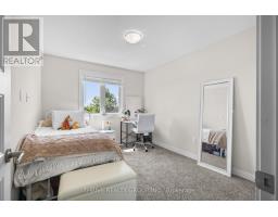 981 WEST VILLAGE SQUARE - 24
