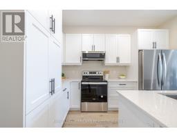 760 BANYAN LANE - 10